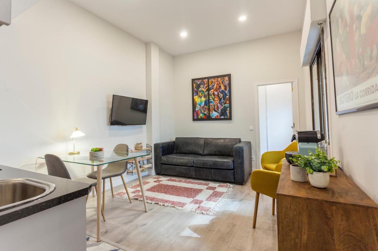 Apartamento Gran Via En Madrid Extérieur photo